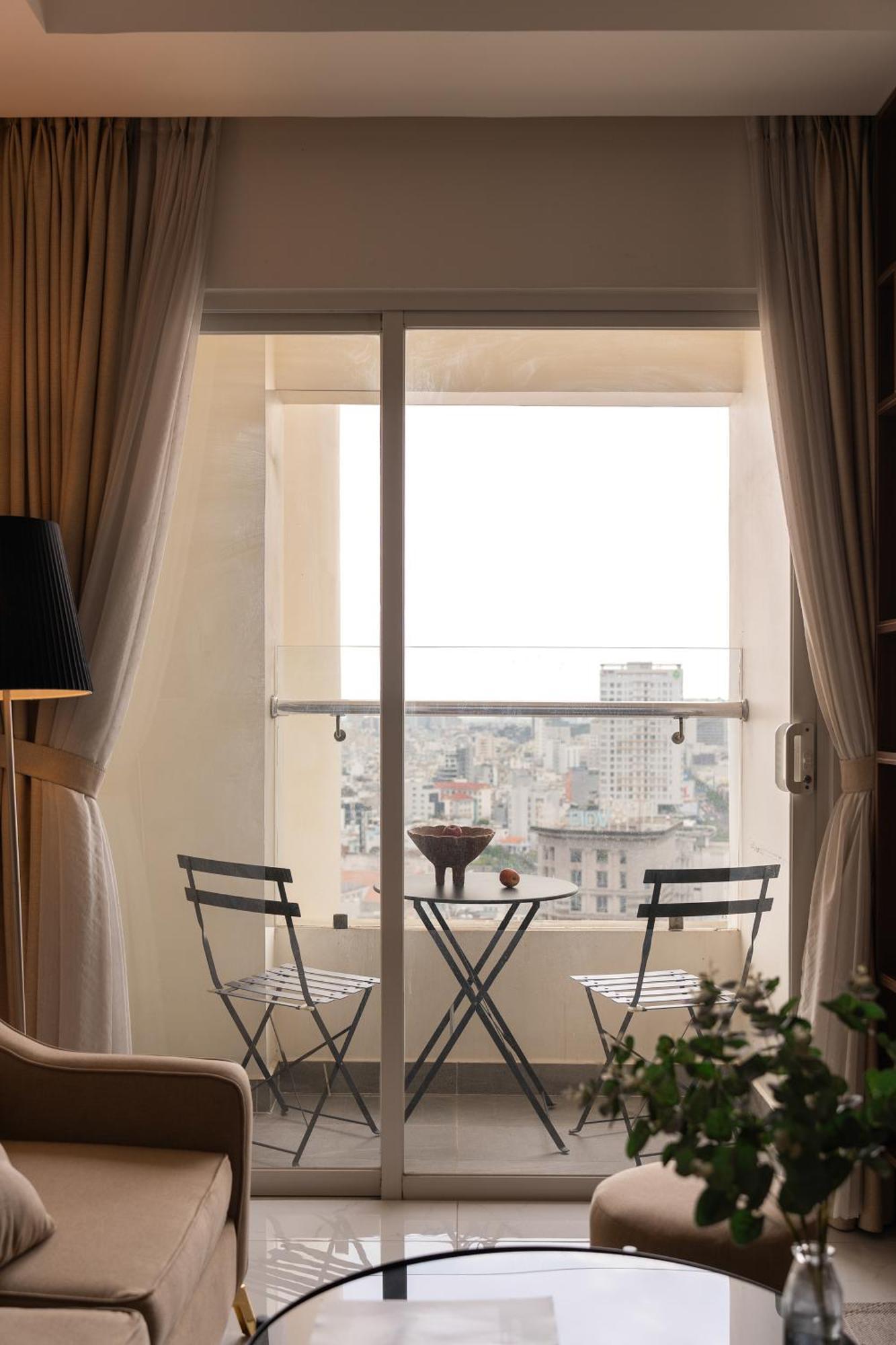 Căn hộ 2 Bedroom Terra Royal, 280 Nam Ky Khoi Nghia, District 3, *