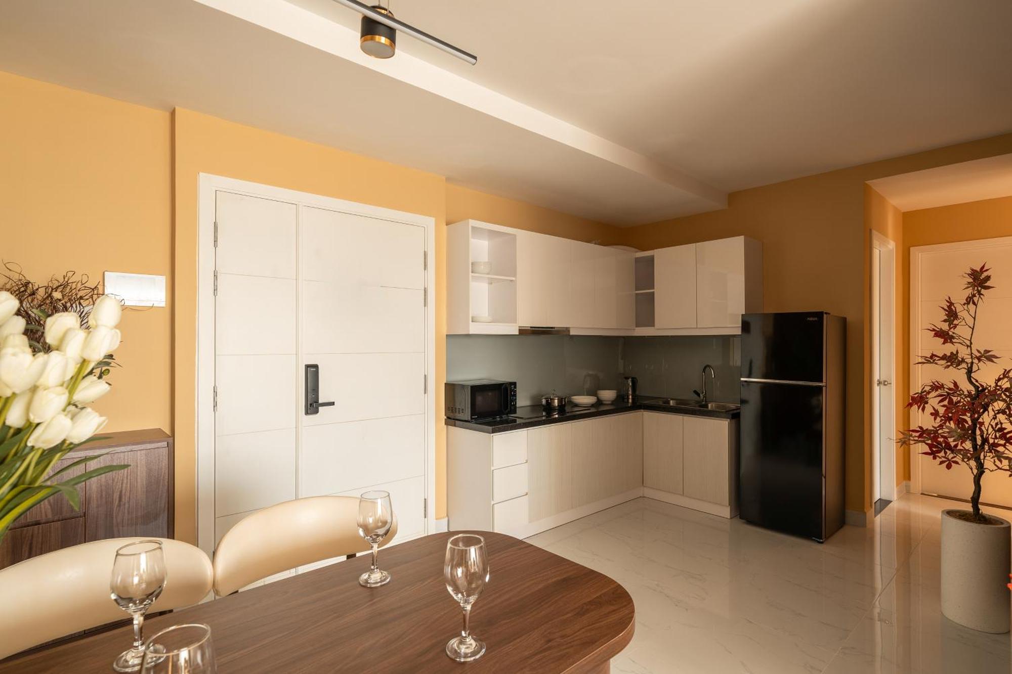 Căn hộ 2 Bedroom Terra Royal, 280 Nam Ky Khoi Nghia, District 3, *