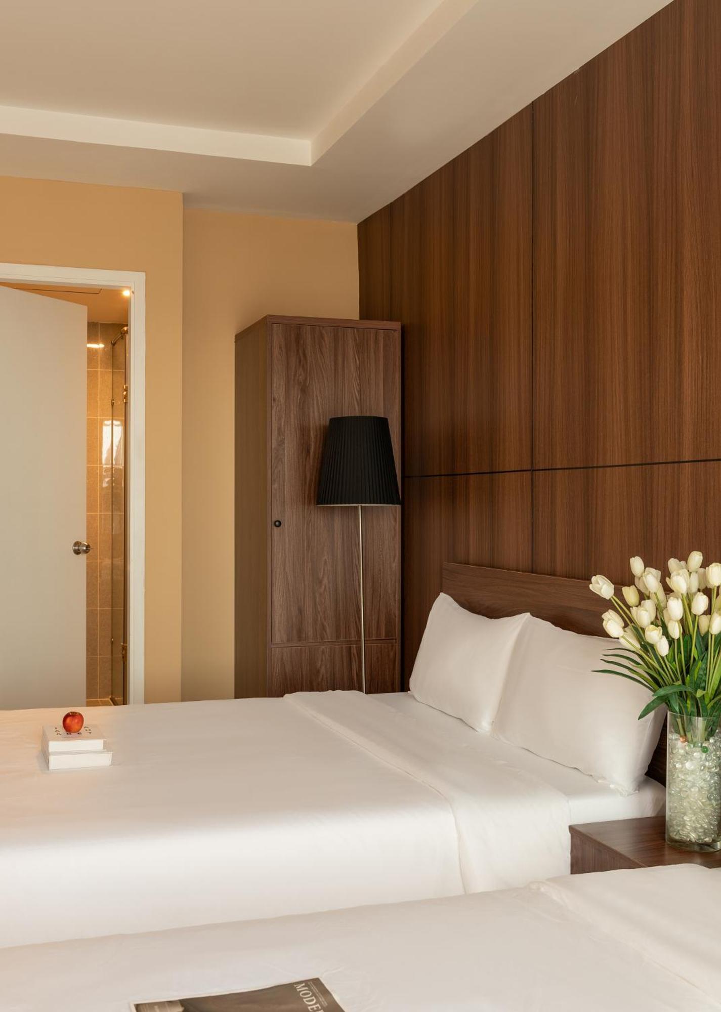2 Bedroom Terra Royal, 280 Nam Ky Khoi Nghia, District 3, *