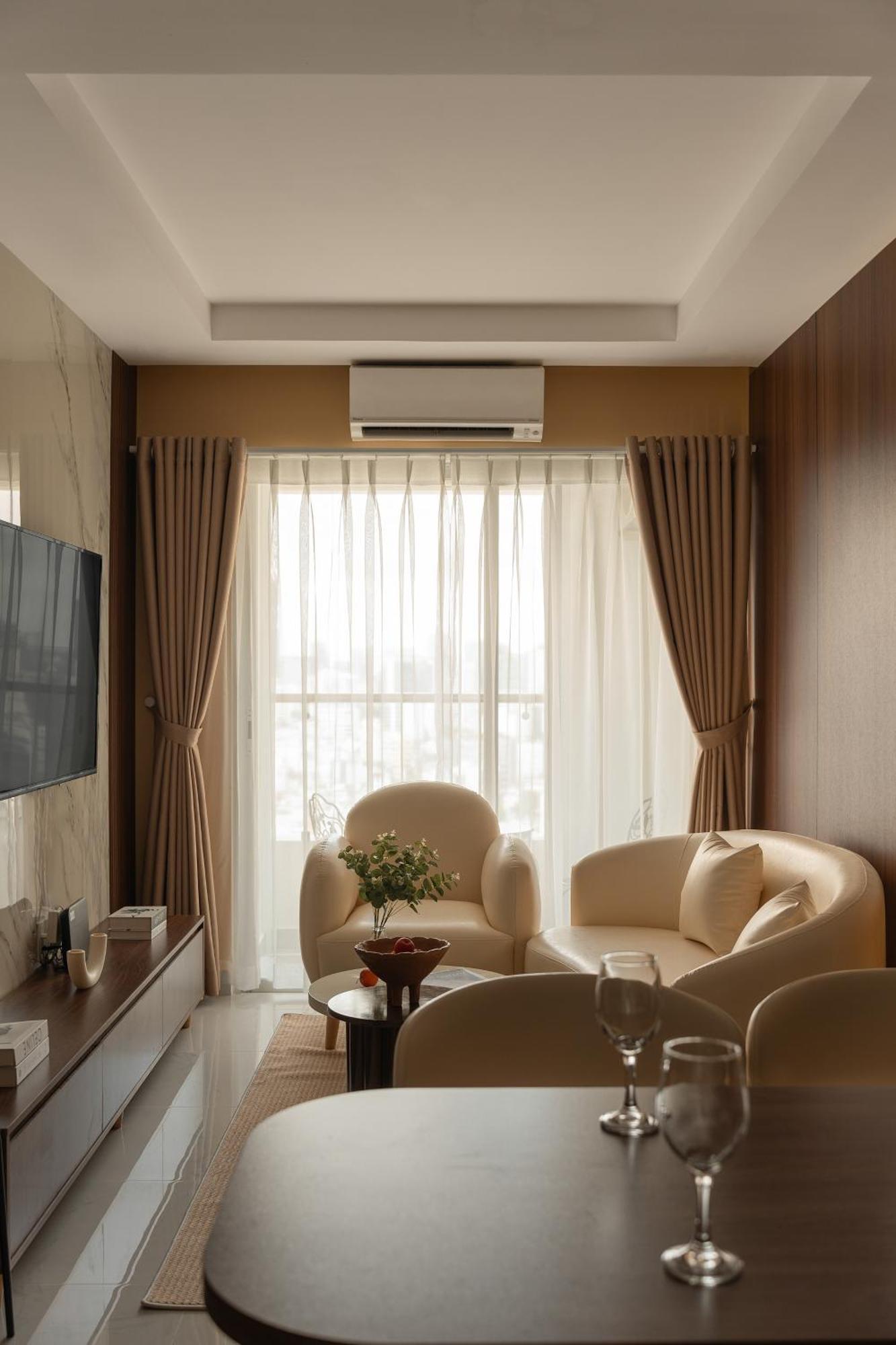 2 Bedroom Terra Royal, 280 Nam Ky Khoi Nghia, District 3,